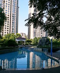 -美肤盾祛痘·问题肌头疗管理中心