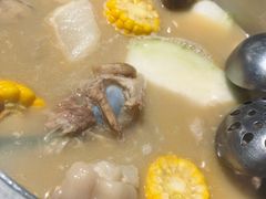 -肥仔文澳门猪骨煲(南京西路店)