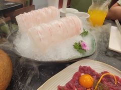 -得意咚瓜·顺德鱼生·冬瓜火锅(深圳首店)