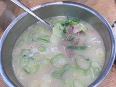 -神仙雪浓汤(明洞店)