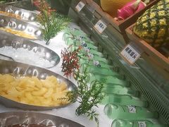 -金滏山烤肉·海鲜·火锅自助餐厅(襄阳万达店)