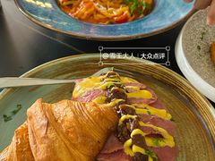 熏牛肉可颂-blend咖啡部落(卓悦中心店)