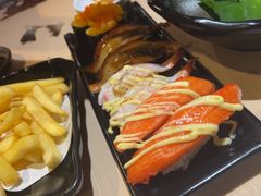 -万岁料理回转寿司(华贸店)