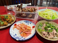 -谢老五跷脚牛肉·非遗传承店