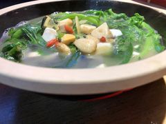 -丫丫厨娘·柠檬鸭(江南蓝鲸世界店)