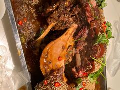 -老王全牛宴·鲜牛肉牛杂火锅(总店)