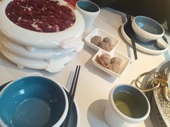 -左庭右院鲜牛肉火锅(新梅广场店)
