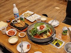 -喇喇排骨火锅·传统韩式脊骨汤(望京西园总店)