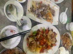 -四川小胡子海鲜(丁村万人海鲜广场店)