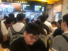 等位区-麦当劳(长泰商业广场店)