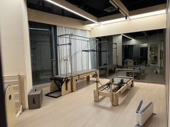 -乐刻瑜伽·普拉提·小瑜荚YogaPod(滨江银泰店)