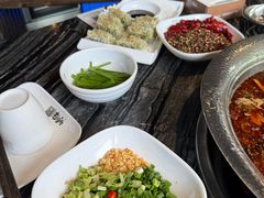 -老船舫·现做活鲜鱼馆(东郊记忆店)