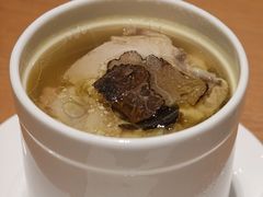 黑松露鲜鸡汤-鼎泰丰(德基广场店)