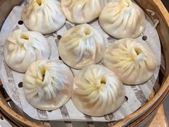 -馋三尺蟹粉小笼(人民广场店)