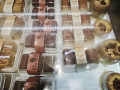 -爱达乐面包生日蛋糕(旭海时代广场店)