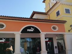 -PUMA品牌自营折扣店(天津佛罗伦萨小镇奥莱店)