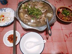 翘脚牛肉-谢老五跷脚牛肉·非遗传承店