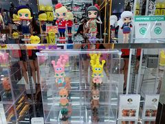 -泡泡玛特POPMART(侨福芳草地店)