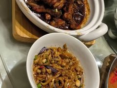 -黄泥岗·地道湖北菜(奥特莱斯店)