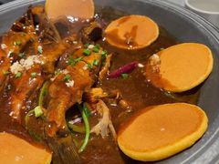 铁锅昂刺鱼贴玉米饼-关东小磨东北菜(漕河泾印象城店)