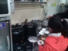 -吃不亏特色包子(三峡广场店)