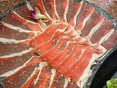 澳洲谷饲100天肥牛-哥老官重庆美蛙鱼头(松江地中海十八哥店)