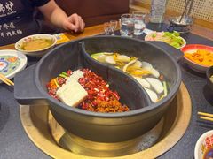 -沸炉重庆老火锅(军事博物馆店)