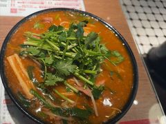 -肥汁米蘭香港米线(定西路店)