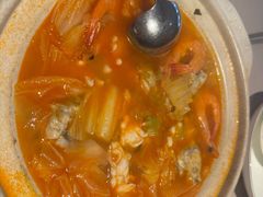 番茄酸汤海鲜煲-小炳胜(卓悦中心店)