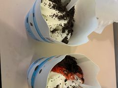 奥利奥草莓麦旋风-麦当劳(中山路店)