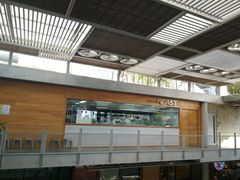 -ROAST coffee & eatery