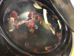 -濠轩阁特色生蚝火锅(水湾路店)