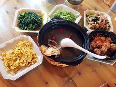 -云河农家乐饭店(福禄缘树山店)