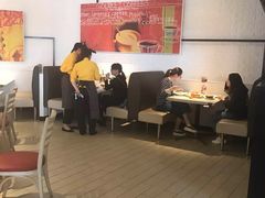 -必胜客(桐乡吾悦广场店)