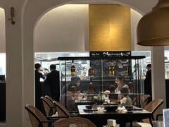 -NIUNIUPARK和牛螃蟹(龙湖杭州滨江天街店)
