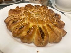 -汗腾格里·风味餐厅(新疆驻京办店)