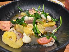 -万记麻辣烫国展总店