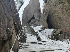 -崂山巨峰游览区