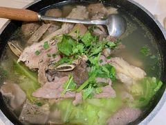 跷脚牛肉-乔阿马·江南味·驴肉香(龙湖华泾天街店)