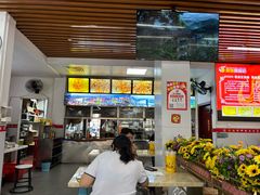 -凤张螺蛳粉·爽口粉(跃进路总店)