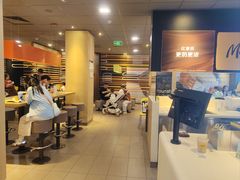 -麦当劳(杭州西湖银泰百货店)