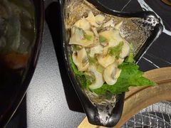 -山川小町·极番烧肉(新地假日广场店)