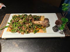 -三生三味密宗川菜·江景餐厅(来福士店)