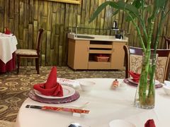 -新加坡泰园村酒楼直营(新华路店)