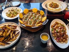 -五谷丰登农家院·地道胶东菜·海鲜烧烤(威海店)