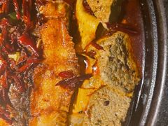 -吞鱼兽麻辣烤鱼(万达店)