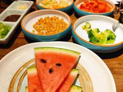 -明洞阿姨·韩式酱蟹烤肉·创意料理(三元桥店)