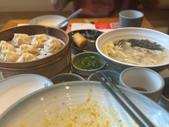 -馋三尺蟹粉小笼(人民广场店)