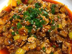 -有红鸡毛店·川菜(建设路店)