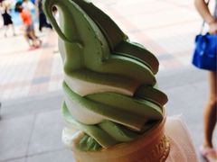 抹茶圆筒-麦当劳(新王府井店)